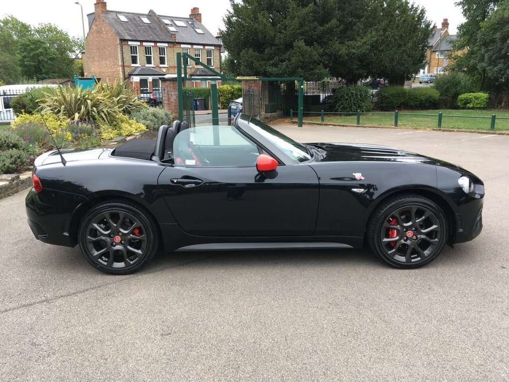 Used Abarth 124 Spider 2018 for sale - 77477675: Photo 12