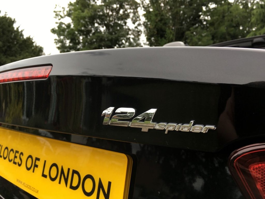 Used Abarth 124 Spider 2018 for sale - 77477675: Photo 23