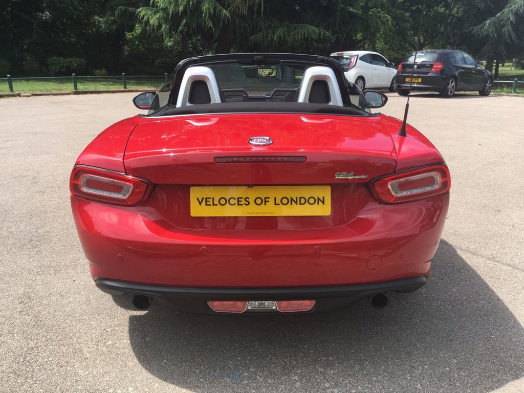 Used Fiat 124 Spider 2016 for sale - 78063480: Photo 12