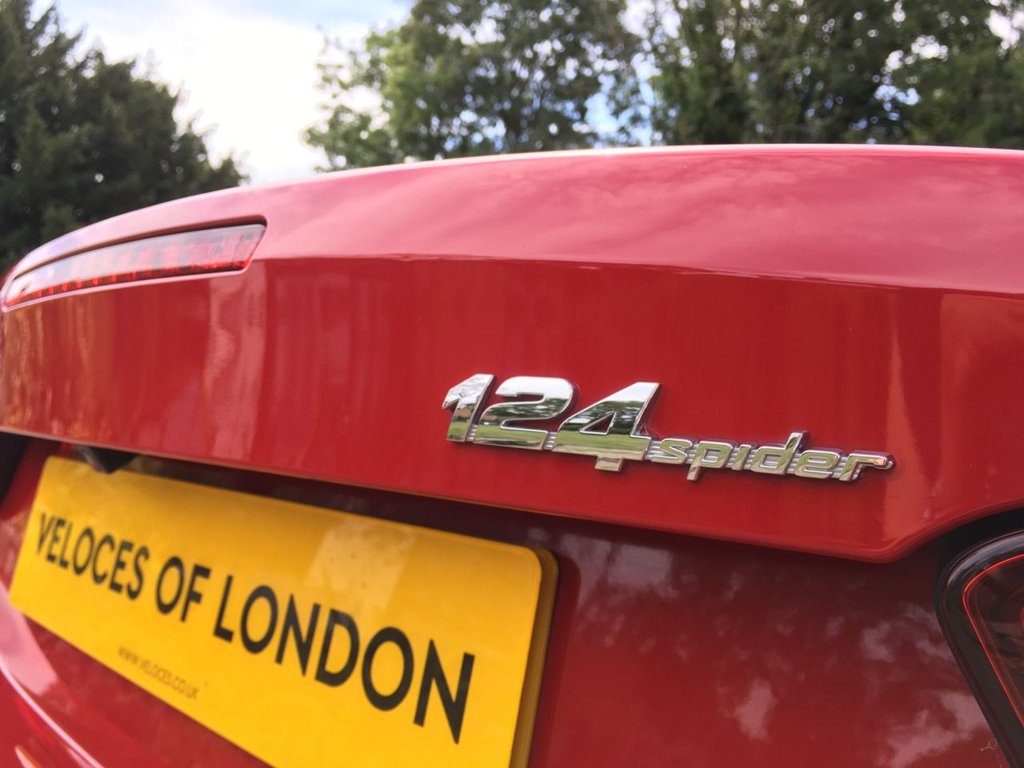 Used Fiat 124 Spider 2016 for sale - 78063480: Photo 21