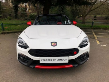 Used Abarth 124 Spider 2019 for sale - 79120847: Photo