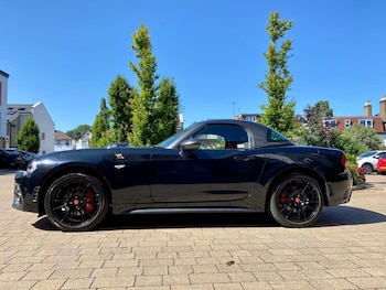 Used Abarth 124 Spider 2018 for sale - 78181089: Photo