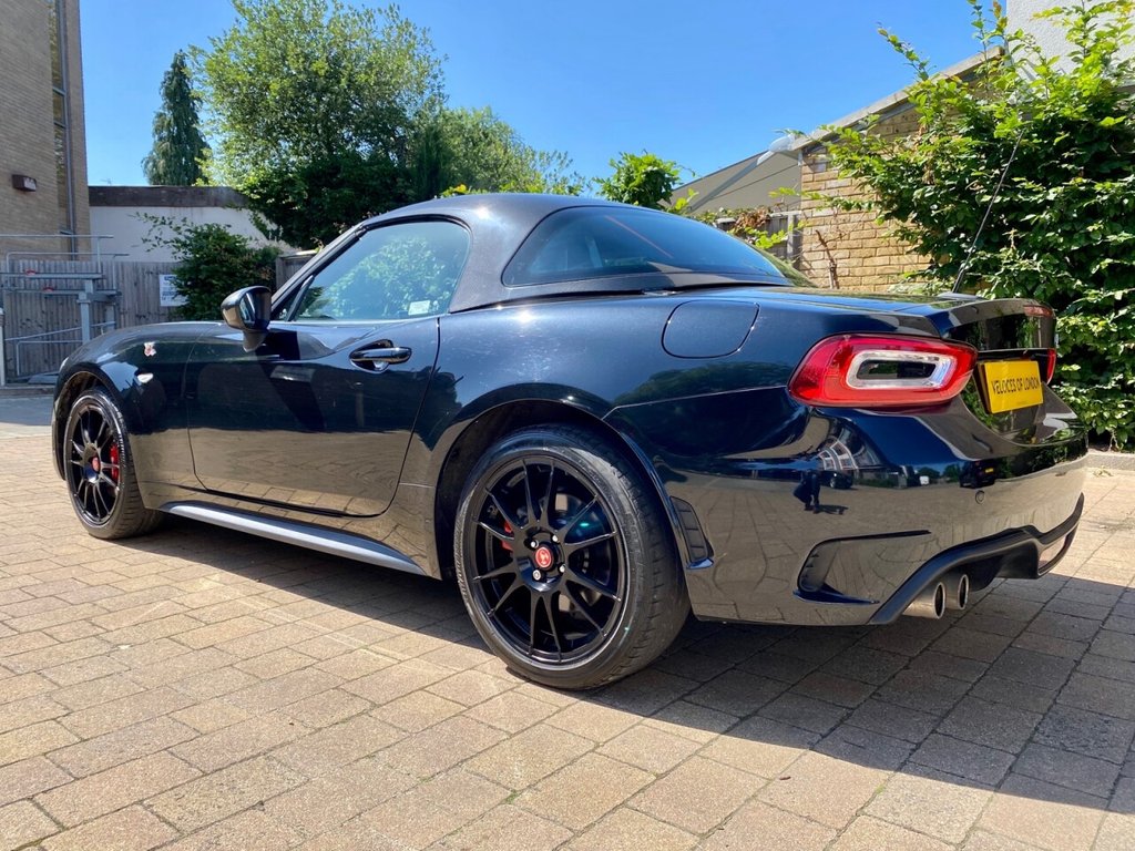 Used Abarth 124 Spider 2018 for sale - 78181089: Photo 9