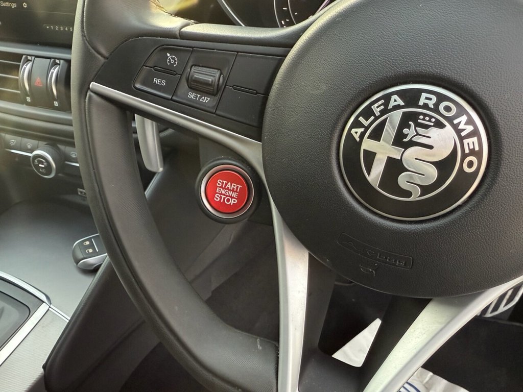 Used Alfa Romeo Giulia 2019 for sale - 77755230: Photo 14