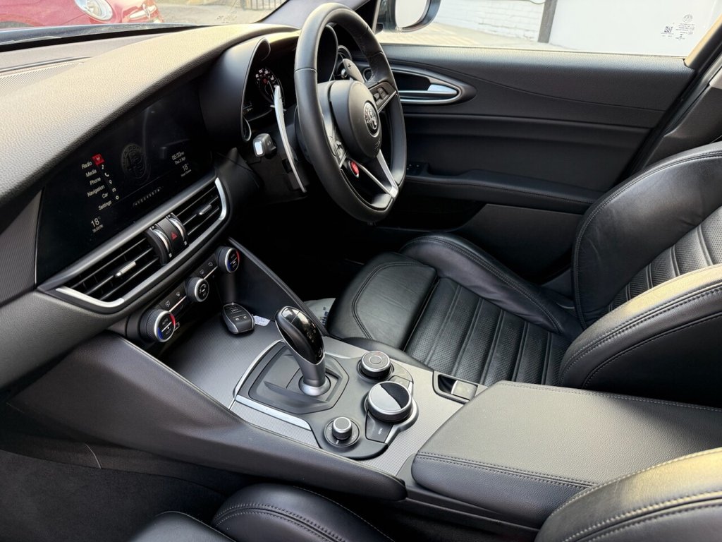 Used Alfa Romeo Giulia 2019 for sale - 77755230: Photo 3