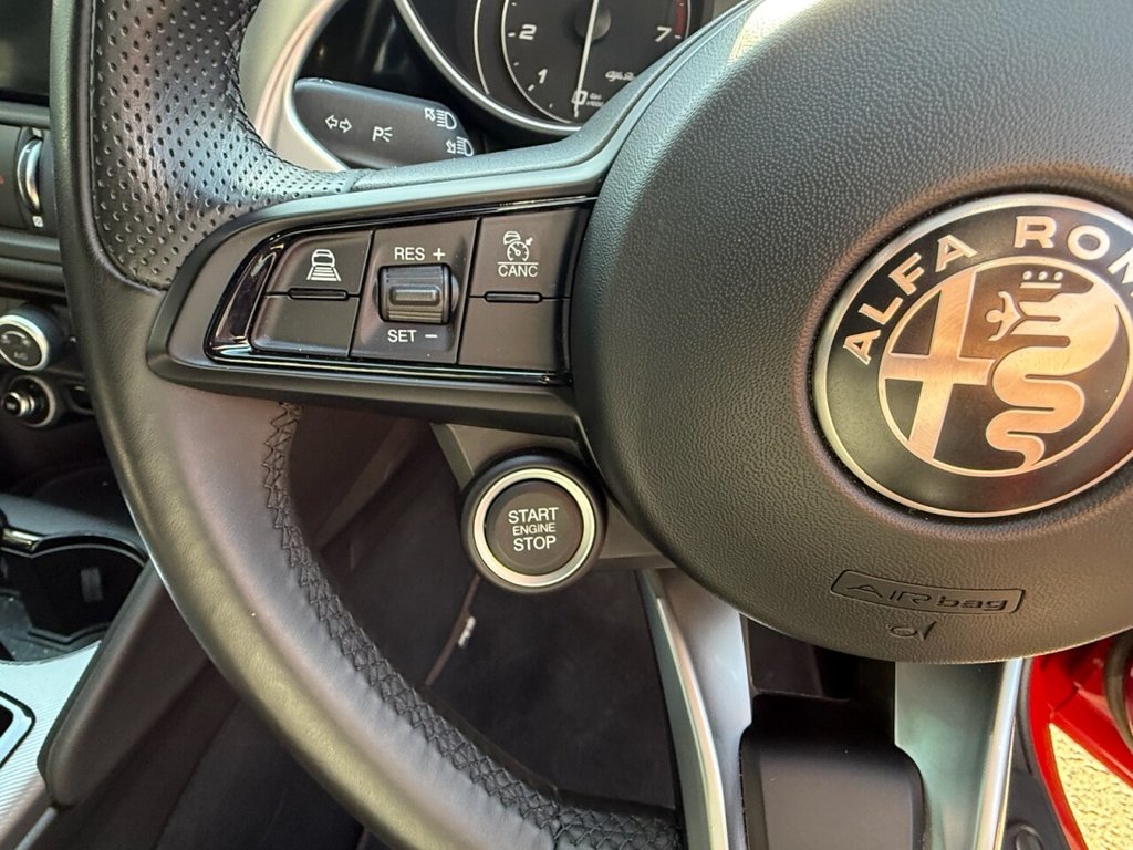 Used Alfa Romeo Giulia 2022 for sale - 76609121: Photo 11