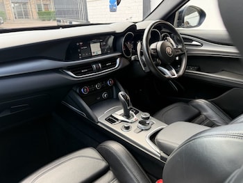 Used Alfa Romeo Stelvio 2022 for sale - 79608153: Photo