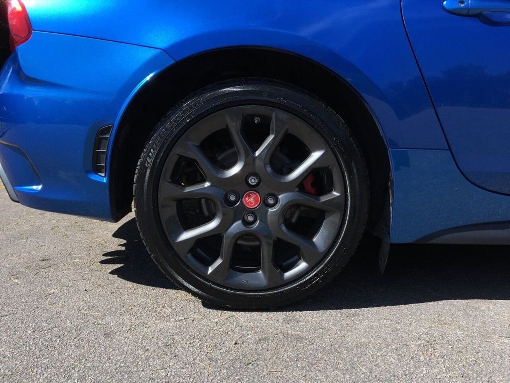 Used Abarth 124 Spider 2018 for sale - 76609090: Photo 15