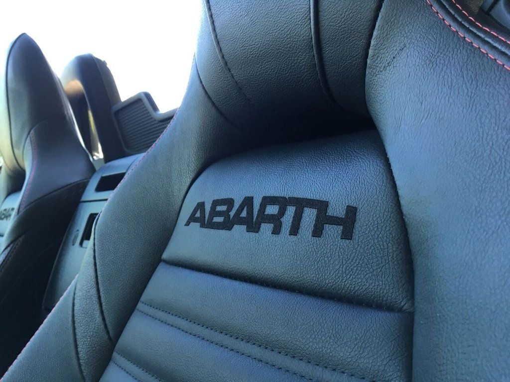 Used Abarth 124 Spider 2018 for sale - 76609090: Photo 20