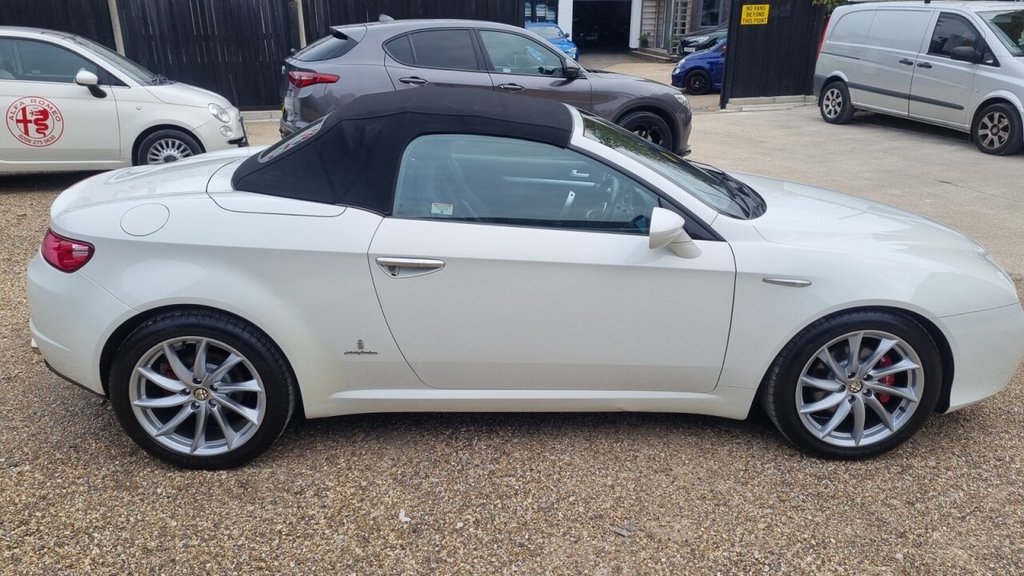Used Alfa Romeo Spider 2009 for sale - 76609142: Photo 13
