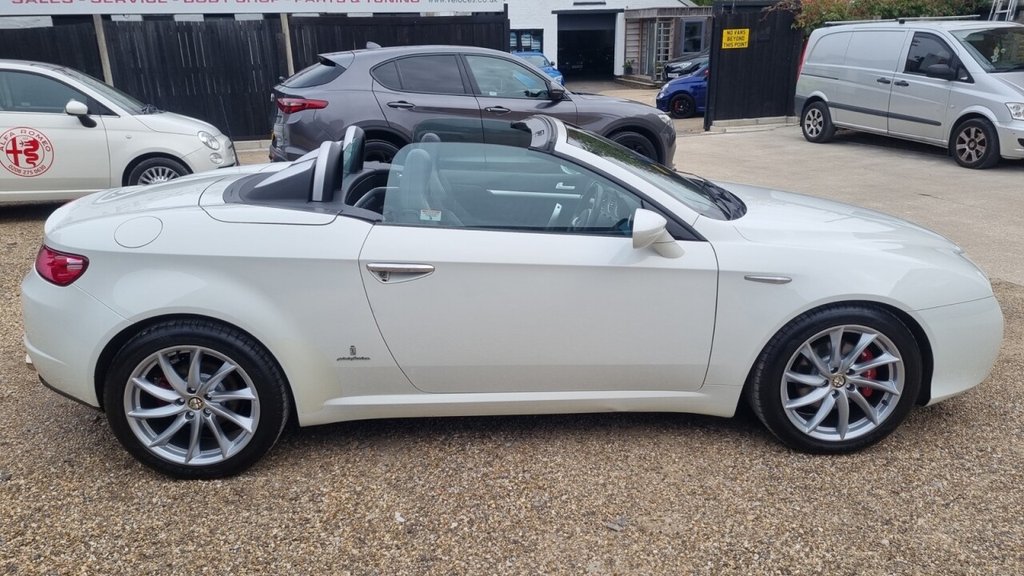 Used Alfa Romeo Spider 2009 for sale - 76609142: Photo 27