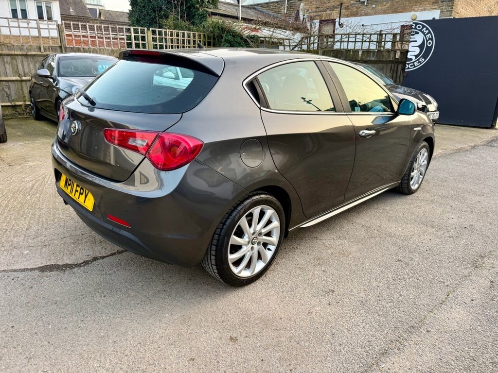 Used Alfa Romeo Giulietta 2011 for sale - 77771048: Photo 12