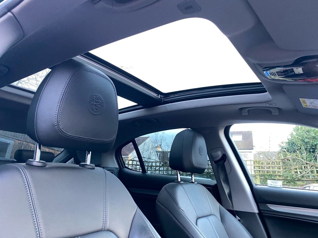 Used Alfa Romeo Stelvio 2019 for sale - 76609088: Photo 3