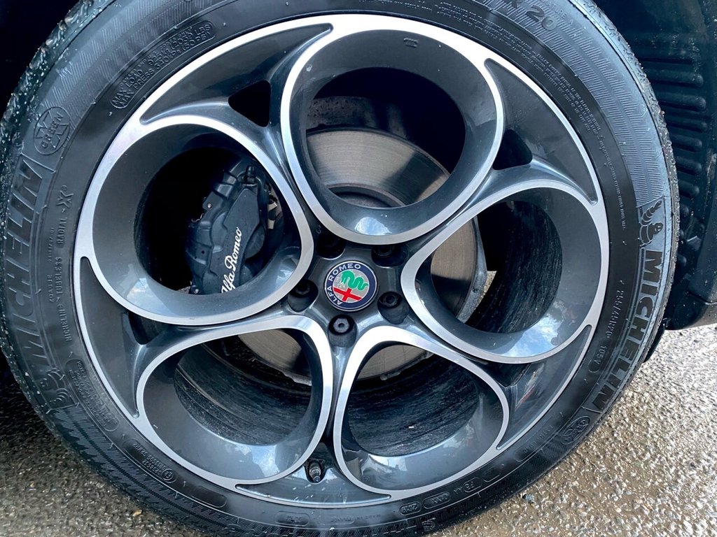 Used Alfa Romeo Stelvio 2019 for sale - 76609088: Photo 6