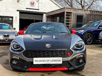 Used Abarth 124 Spider 2018 for sale - 77636669: Photo