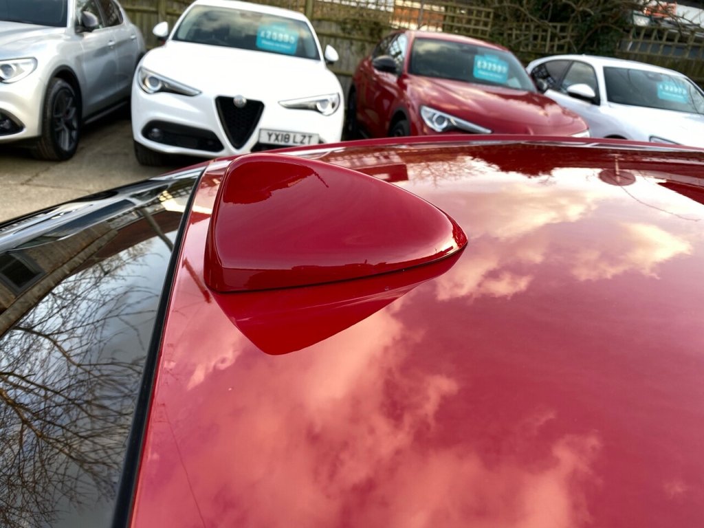 Used Alfa Romeo Giulia 2018 for sale - 76609098: Photo 13