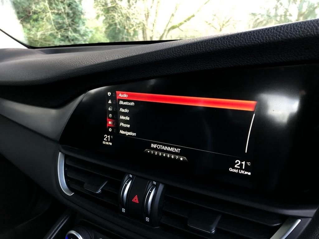 Used Alfa Romeo Giulia 2018 for sale - 76609098: Photo 32