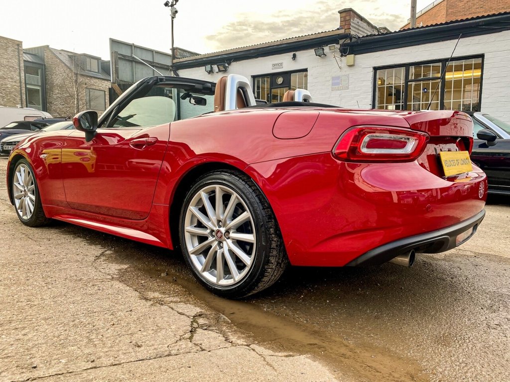 Used Fiat 124 Spider 2017 for sale - 76609101: Photo 10