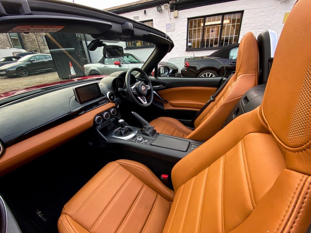 Used Fiat 124 Spider 2017 for sale - 76609101: Photo 19