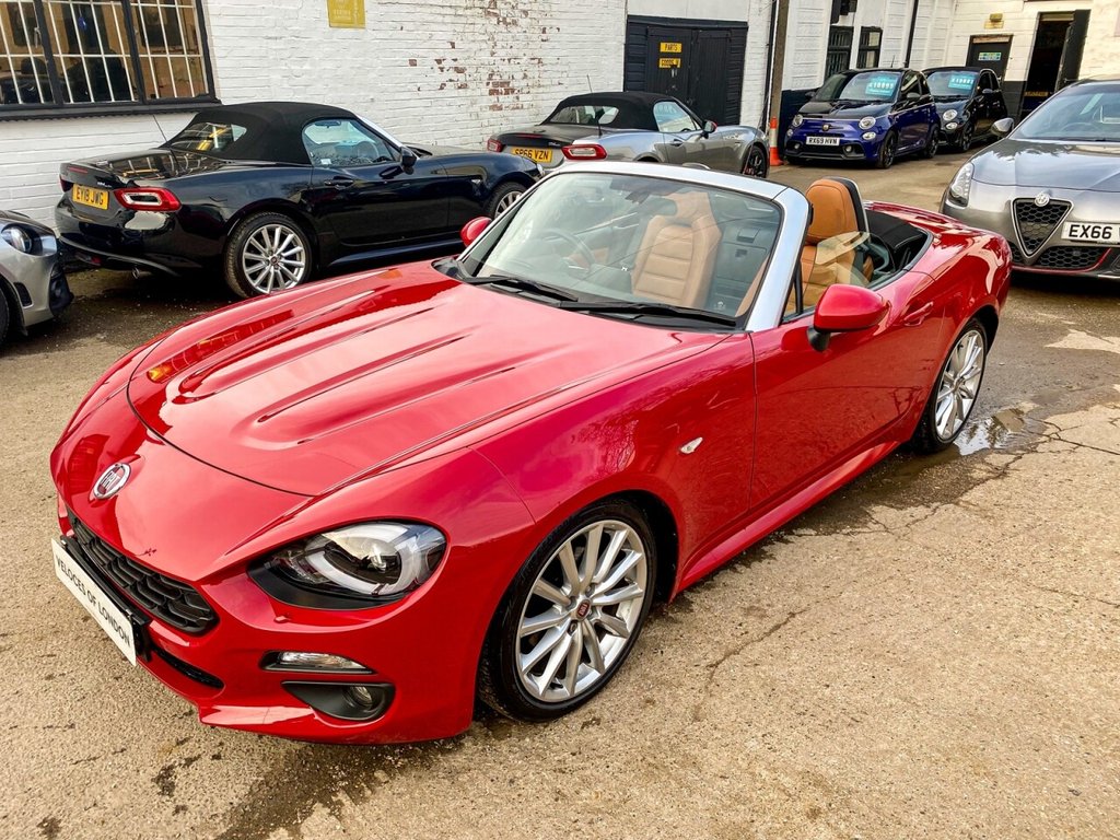 Used Fiat 124 Spider 2017 for sale - 76609101: Photo 6