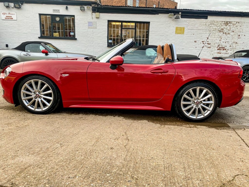 Used Fiat 124 Spider 2017 for sale - 76609101: Photo 8