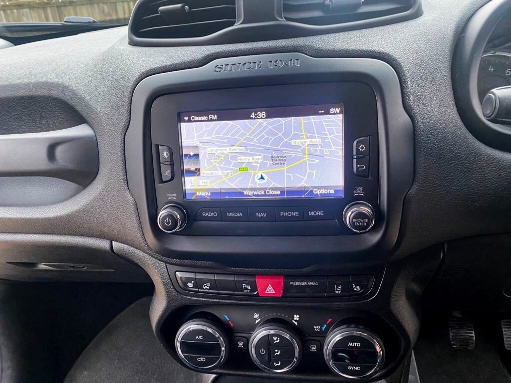 Used Jeep Renegade 2016 for sale - 76609096: Photo 3