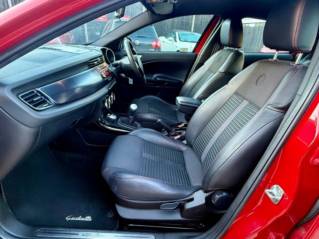 Used Alfa Romeo Giulietta 2011 for sale - 77936580: Photo 10