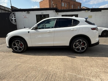 Used Alfa Romeo Stelvio 2020 for sale - 79254362: Photo
