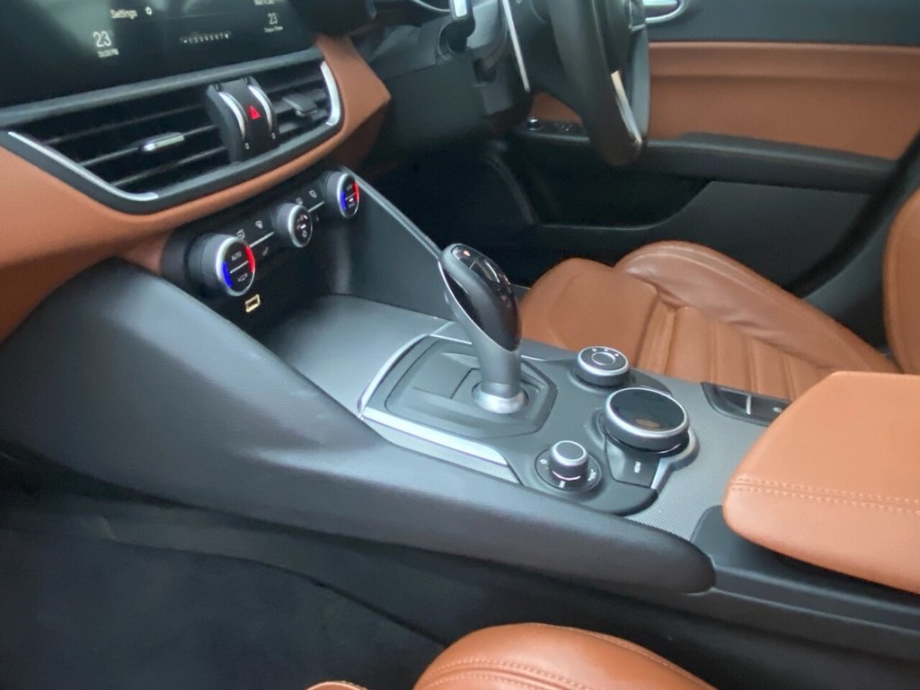 Used Alfa Romeo Giulia 2017 for sale - 76609116: Photo 7