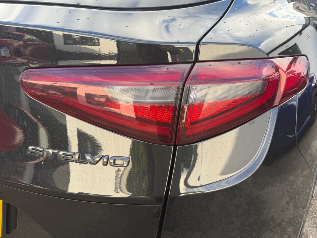 Used Alfa Romeo Stelvio 2020 for sale - 76717190: Photo 18