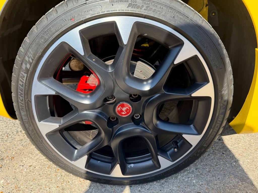 Used Abarth 595 2021 for sale - 76609128: Photo 10