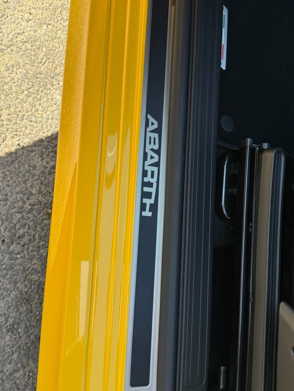 Used Abarth 595 2021 for sale - 76609128: Photo 17