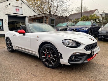 Used Abarth 124 Spider 2018 for sale - 77879304: Photo