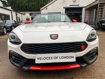 Used Abarth 124 Spider 2018 for sale - 77879304: Photo