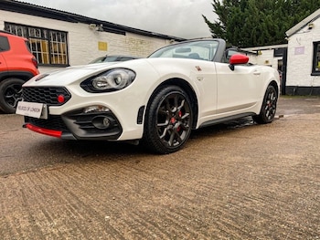 Used Abarth 124 Spider 2018 for sale - 77879304: Photo