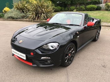 Used Abarth 124 Spider 2018 for sale - 78287901: Photo