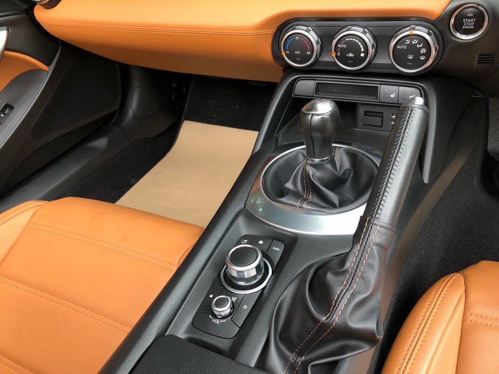 Used Fiat 124 Spider 2018 for sale - 76609138: Photo 9