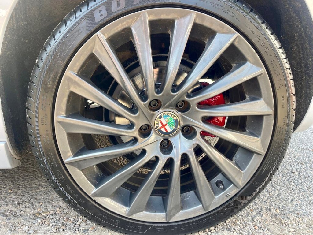 Used Alfa Romeo Giulietta 2015 for sale - 76609112: Photo 9