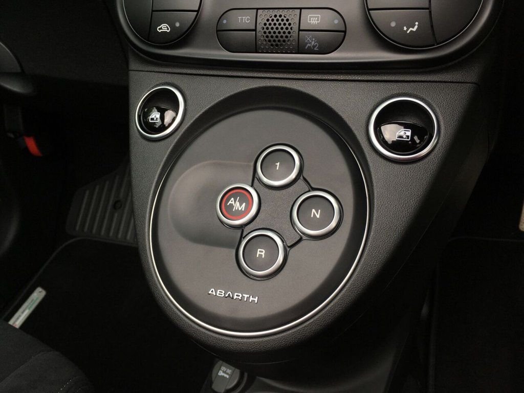 Used Abarth 595 2017 for sale - 76609106: Photo 2