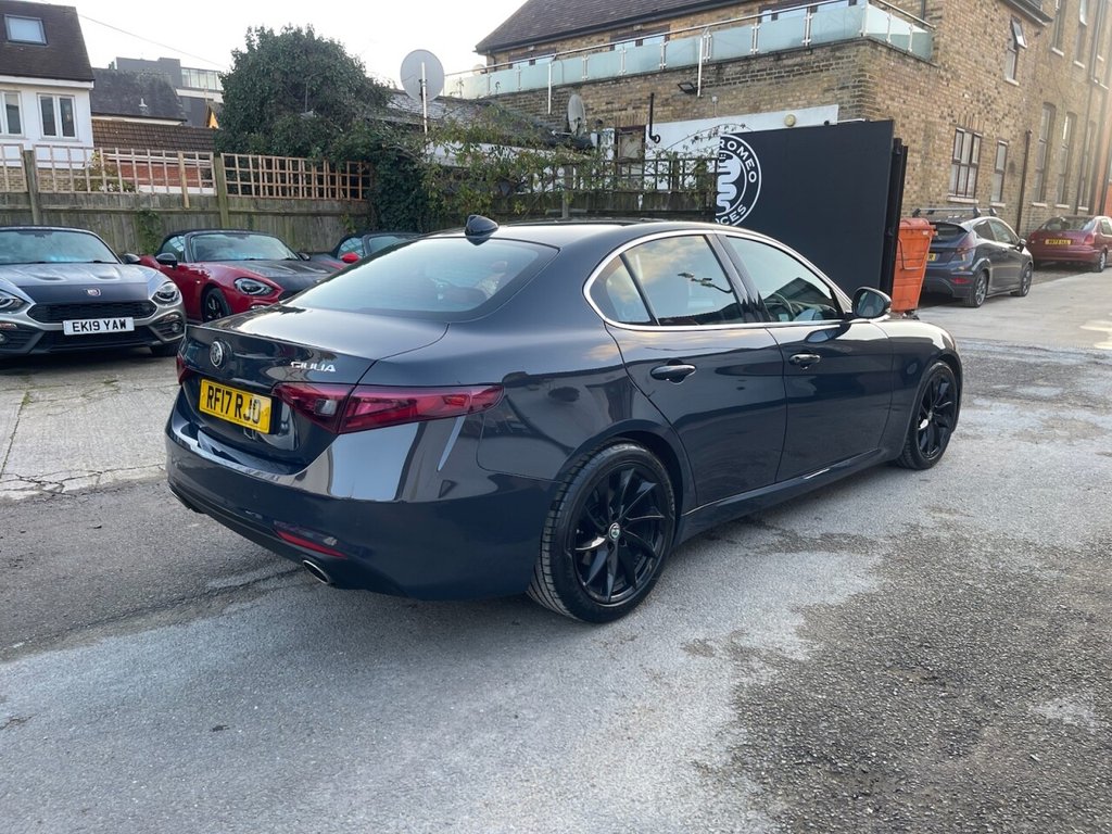 Used Alfa Romeo Giulia 2017 for sale - 77703496: Photo 32