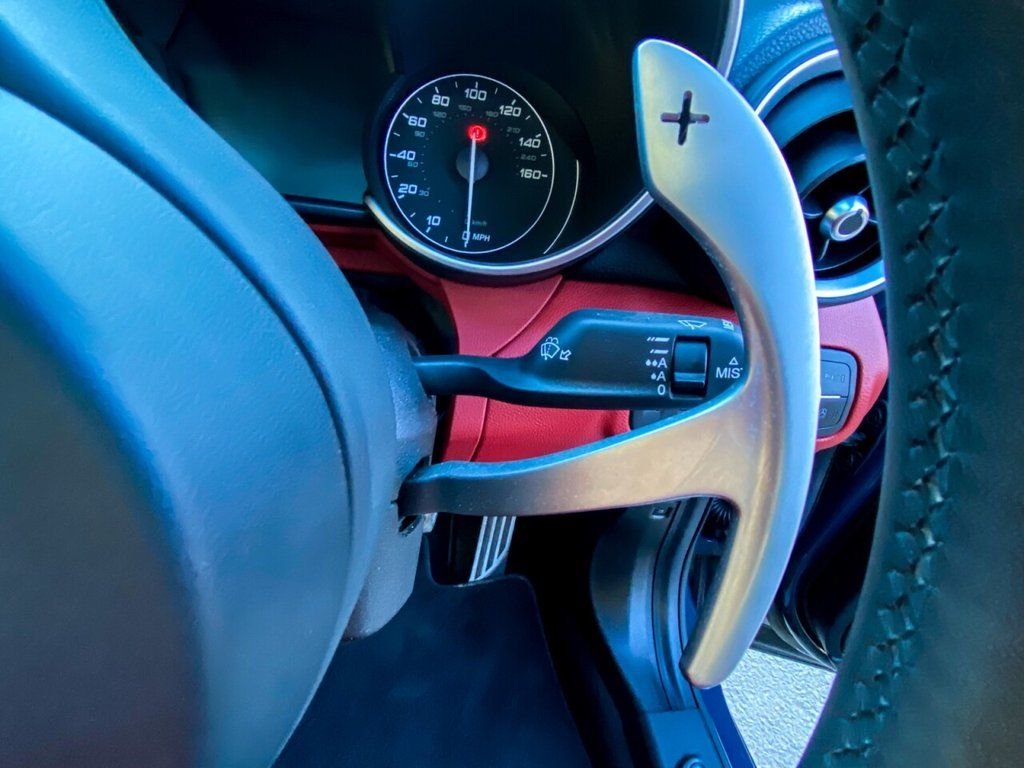 Used Alfa Romeo Giulia 2017 for sale - 77703496: Photo 6