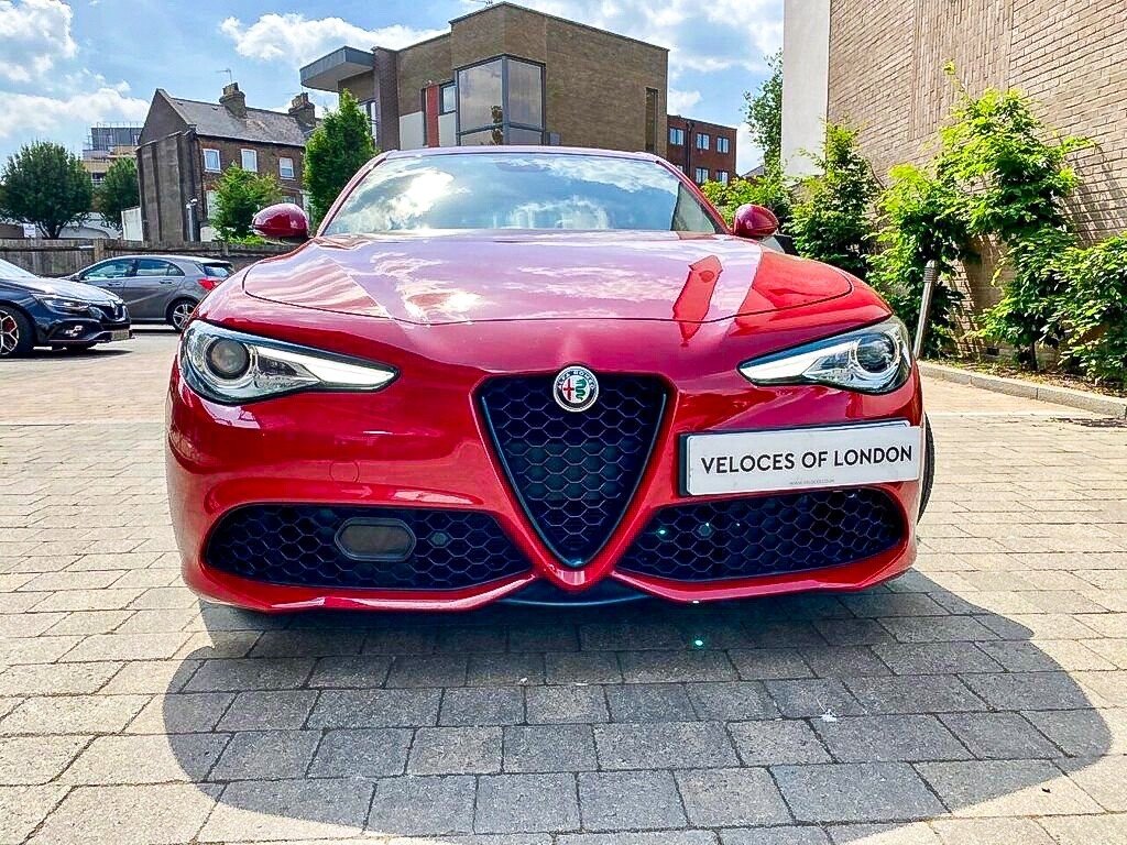Used Alfa Romeo Giulia 2019 for sale - 76609109: Photo 2