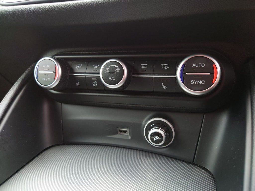 Used Alfa Romeo Stelvio 2019 for sale - 78022171: Photo 34