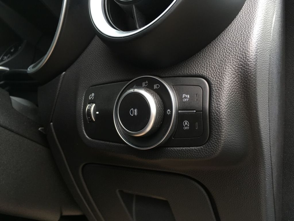 Used Alfa Romeo Stelvio 2019 for sale - 78022171: Photo 36