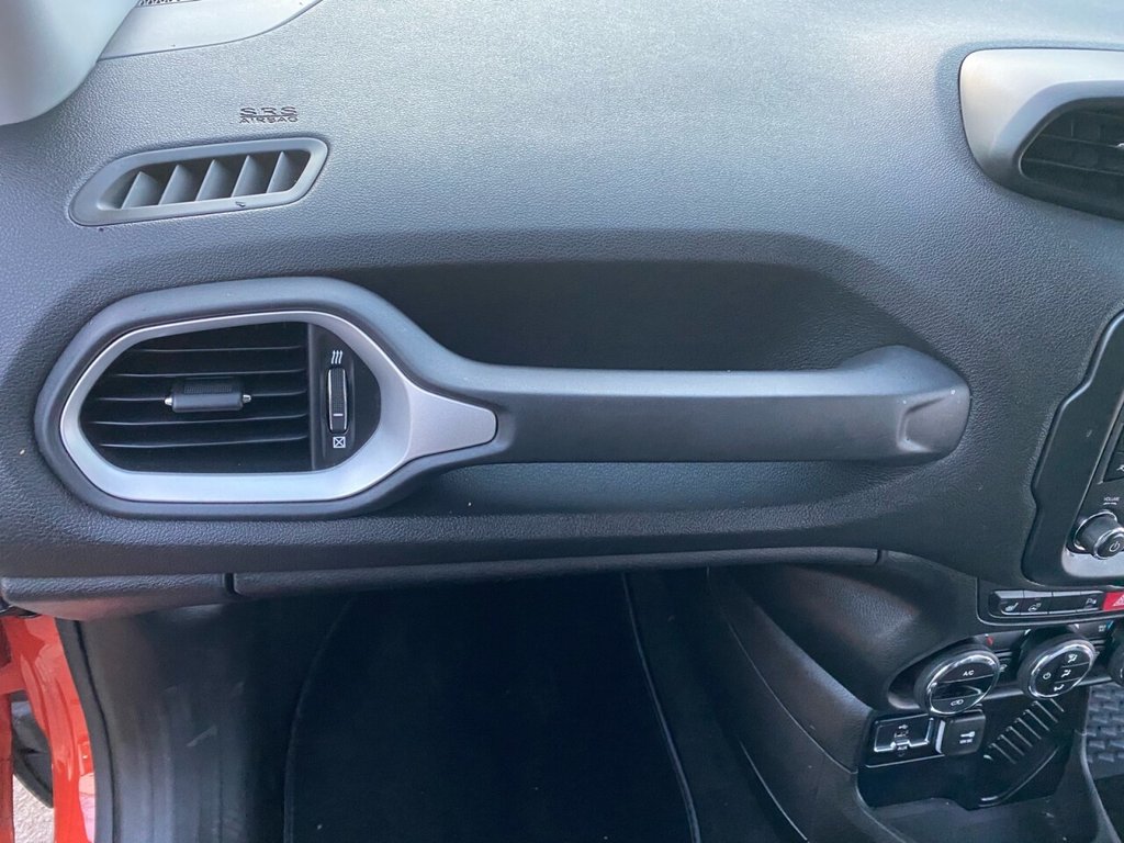 Used Jeep Renegade 2015 for sale - 76609087: Photo 8