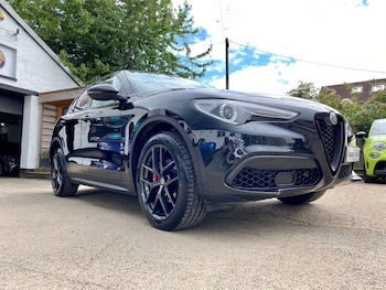 Used Alfa Romeo Stelvio 2019 for sale - 78382110: Photo