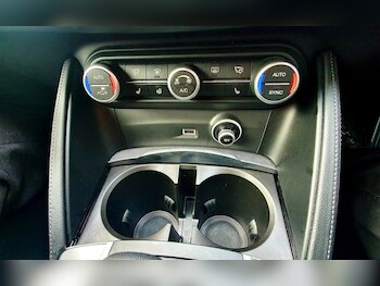 Used Alfa Romeo Stelvio 2019 for sale - 78382110: Photo