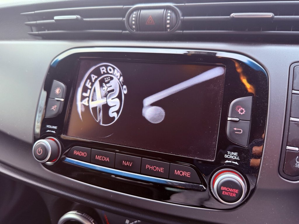 Used Alfa Romeo Giulietta 2015 for sale - 76617379: Photo 31