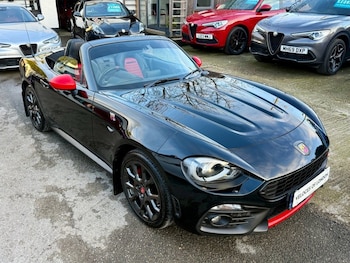 Used Abarth 124 Spider 2018 for sale - 77442284: Photo