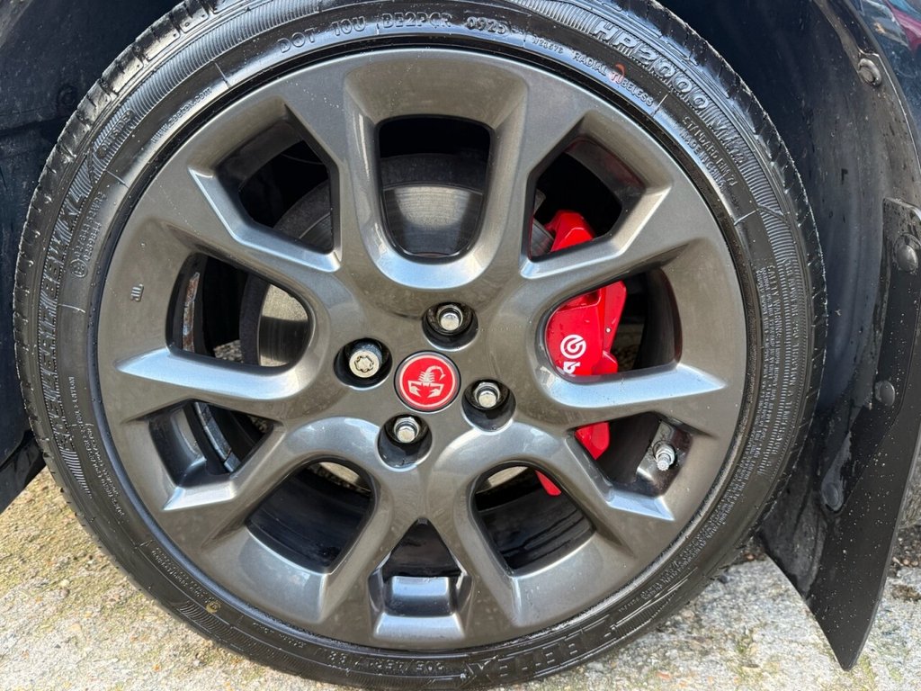 Used Abarth 124 Spider 2018 for sale - 77442284: Photo 21